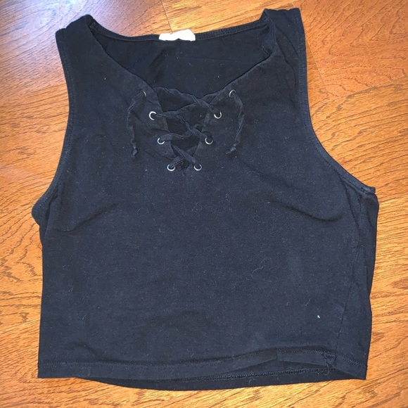 Multiple tank tops - Picture 5 of 8